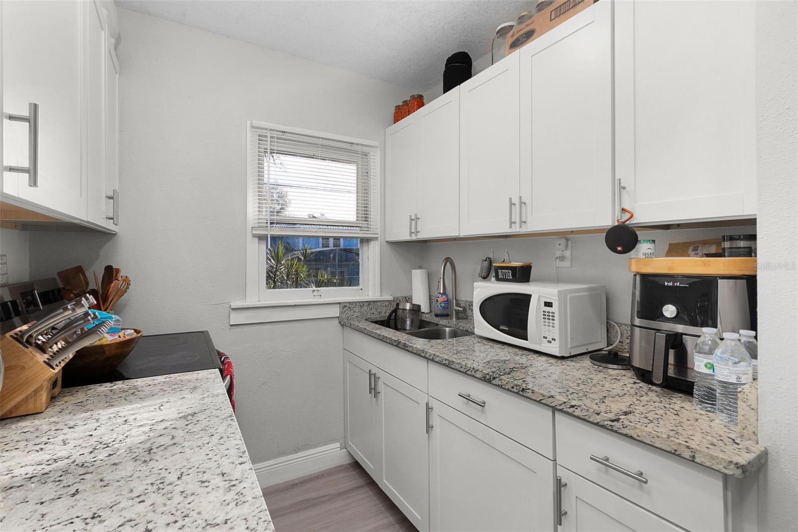429 New York Ave Property Photo 33