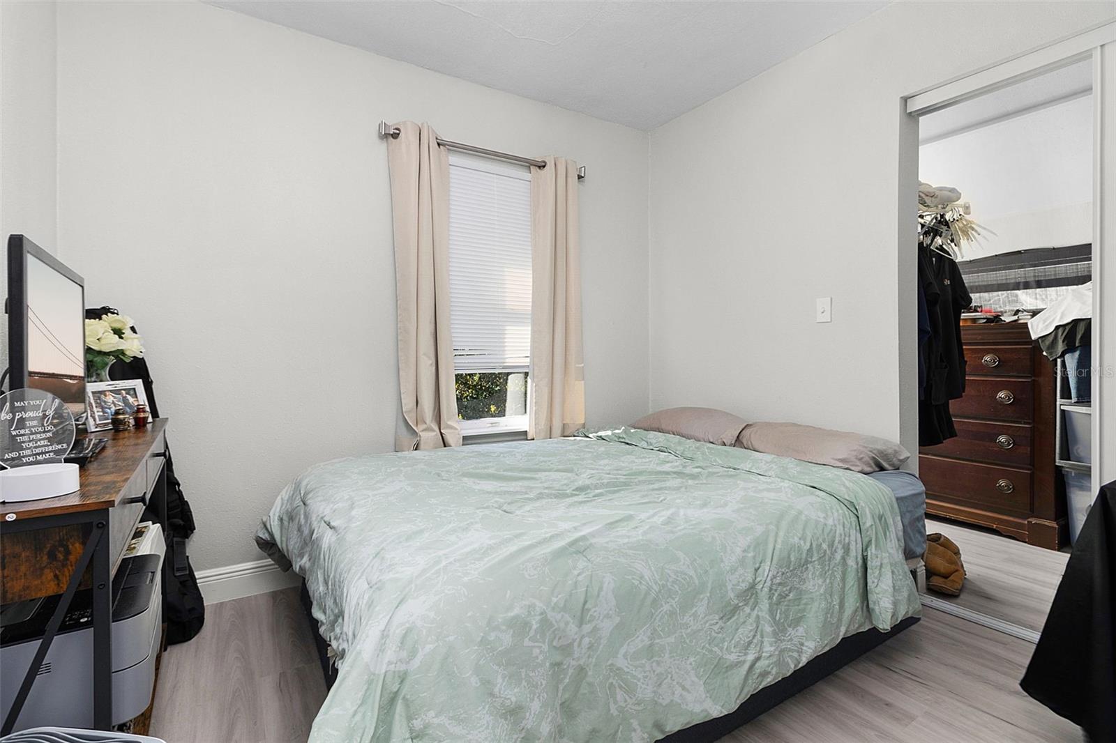 429 New York Ave Property Photo 38