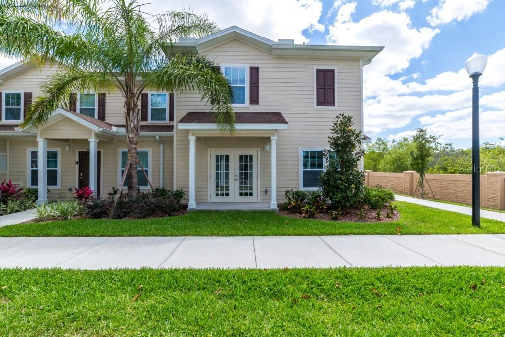 8981 Shine Dr Property Photo 1