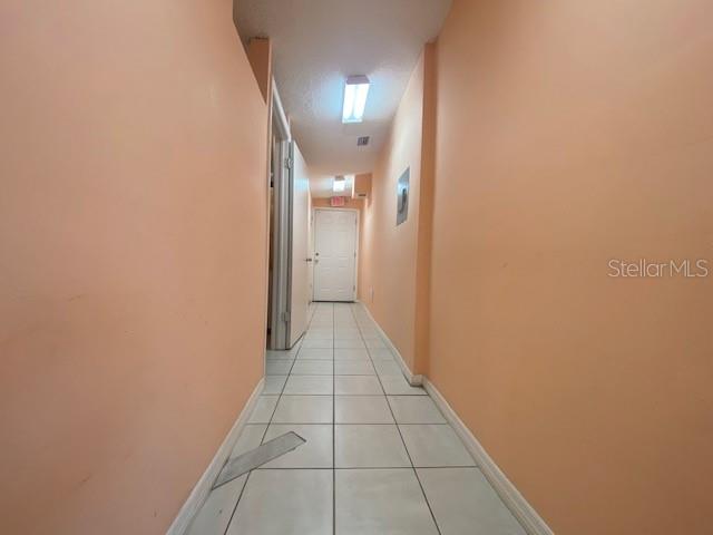 1900 W Colonial Dr Property Photo 10