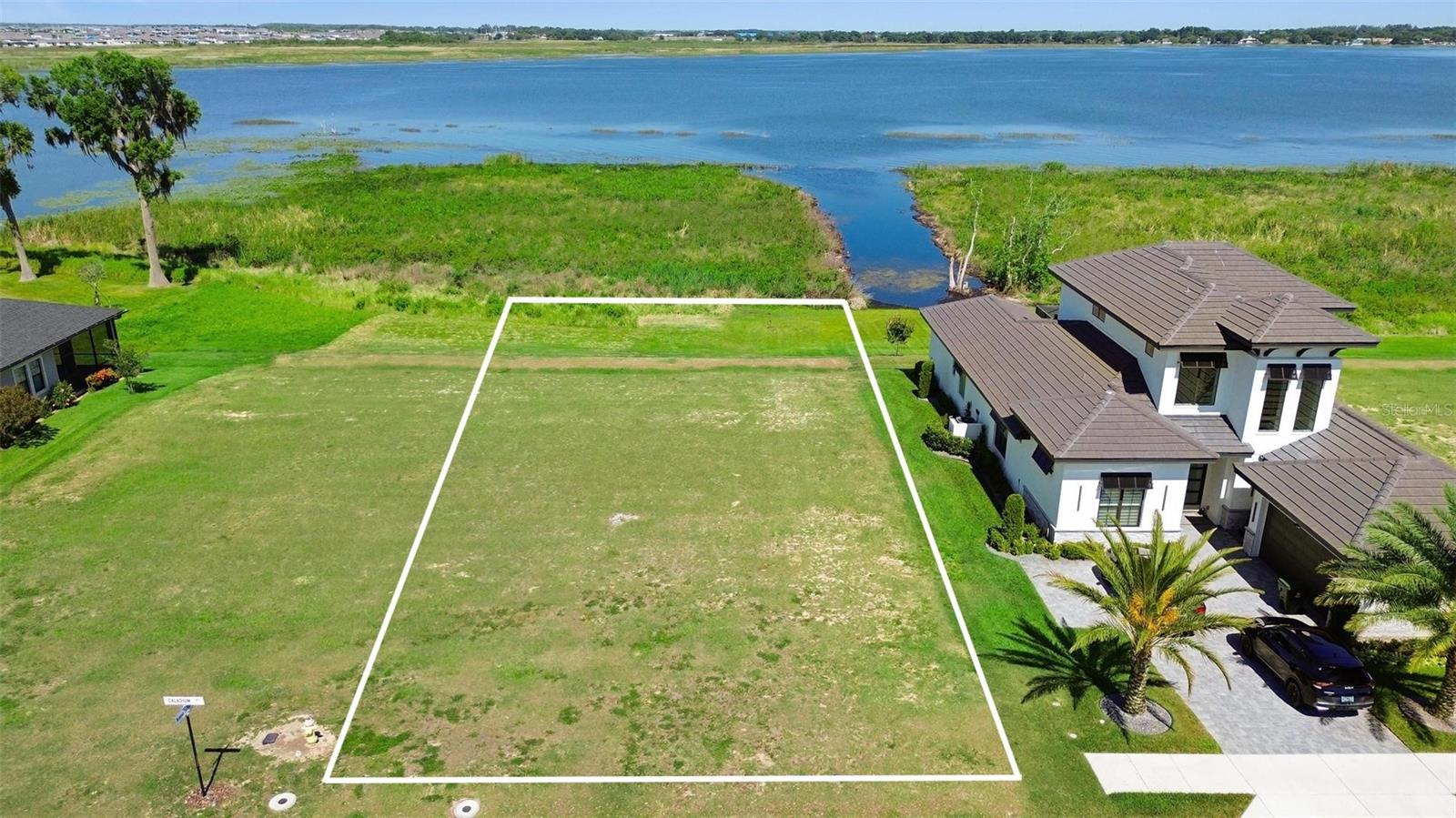 364 Caladium Ave Property Photo