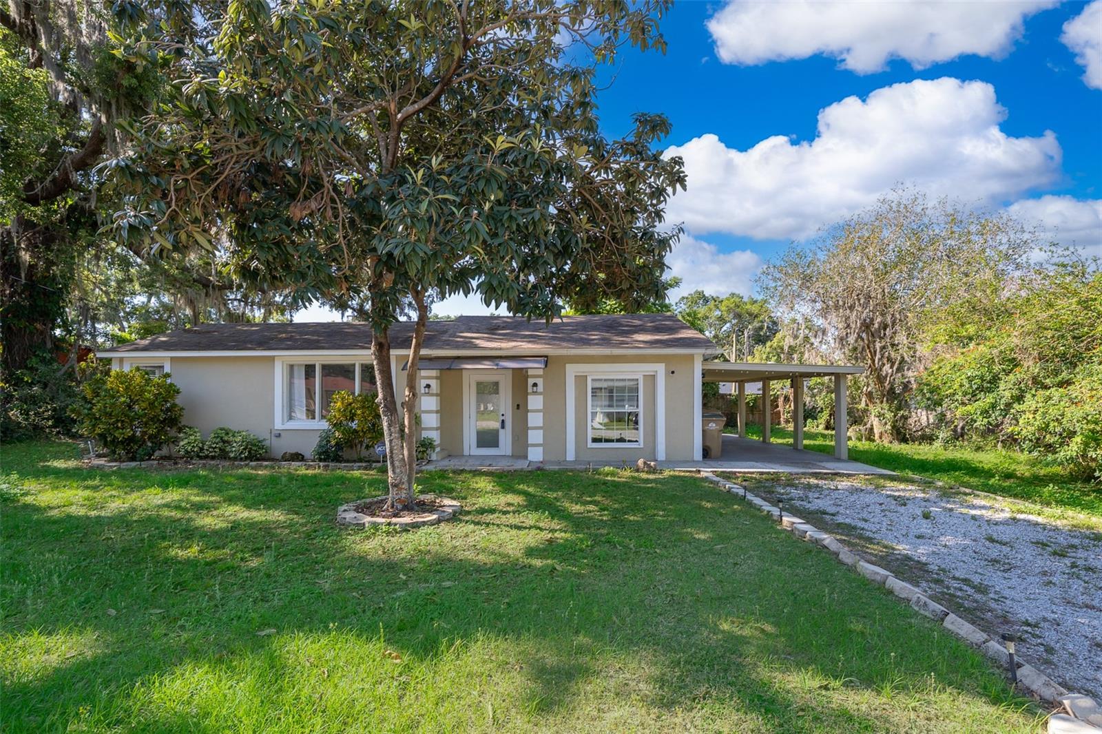 Tavares High Real Estate Listings Main Image