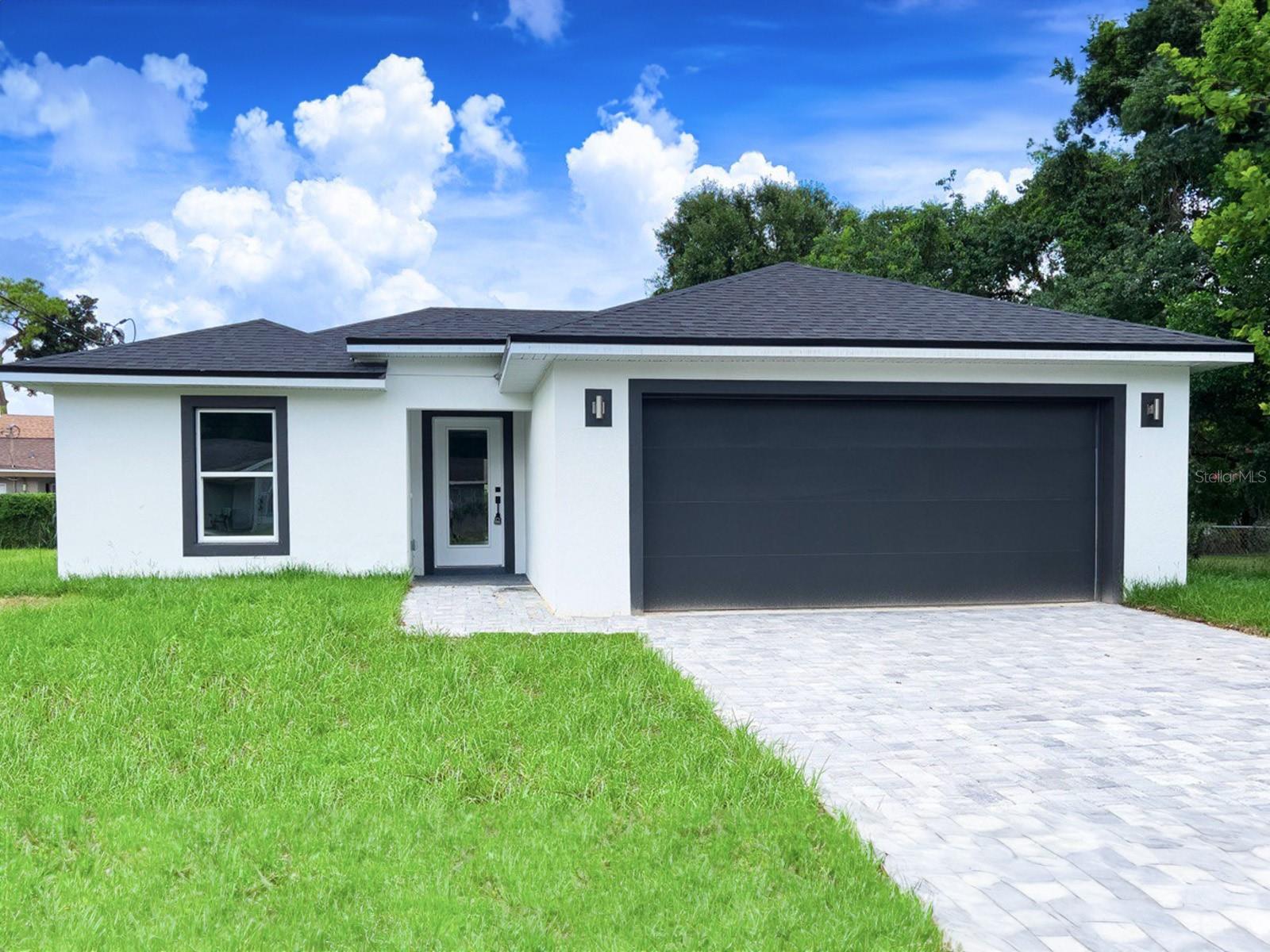 501 Triumph Dr Property Photo