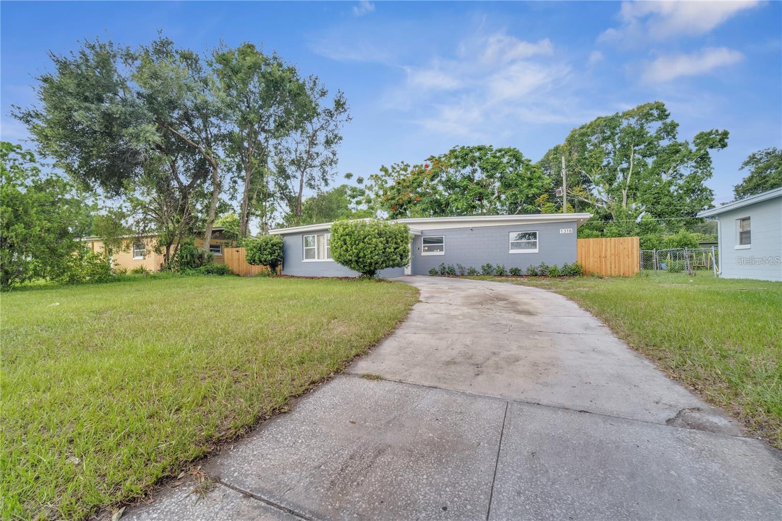 1318 Terre Cia Ave Property Photo