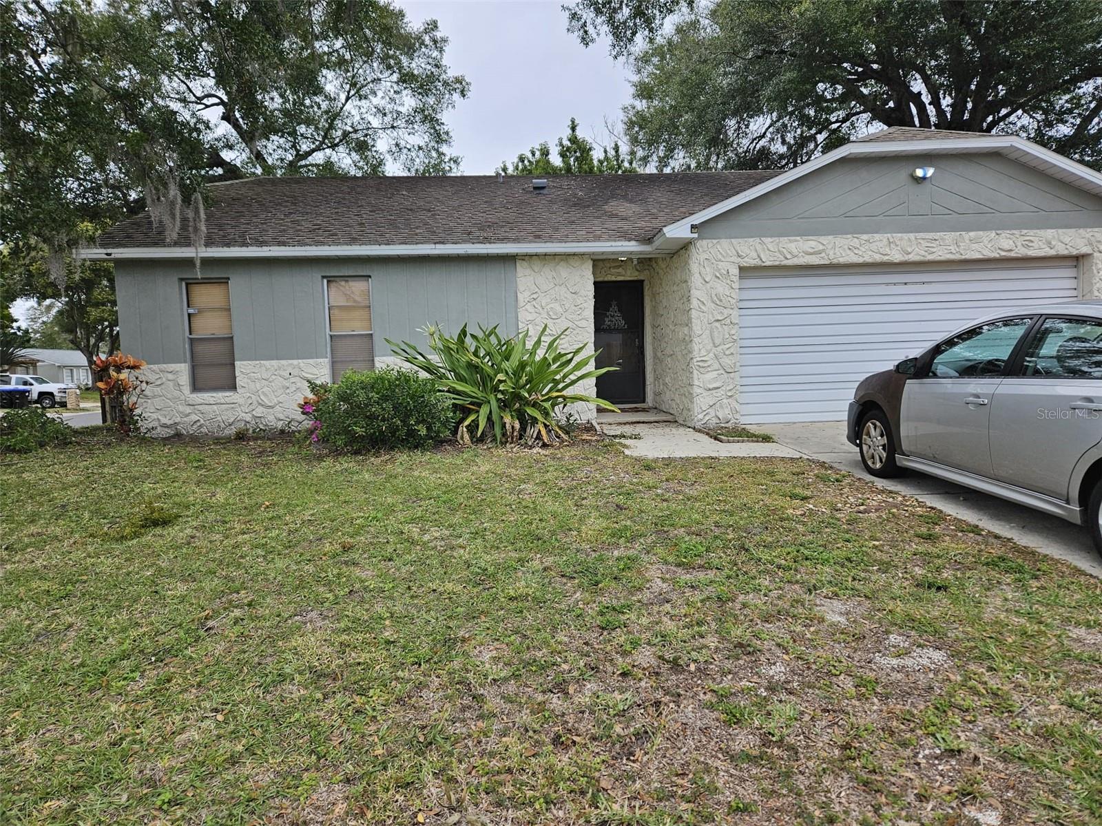 3943 Beachman Dr Property Photo