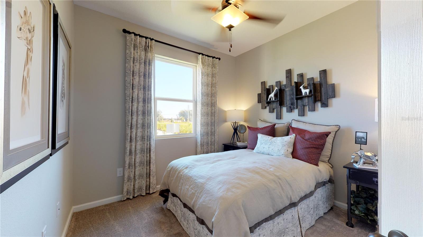 6429 Clover St Property Photo 11