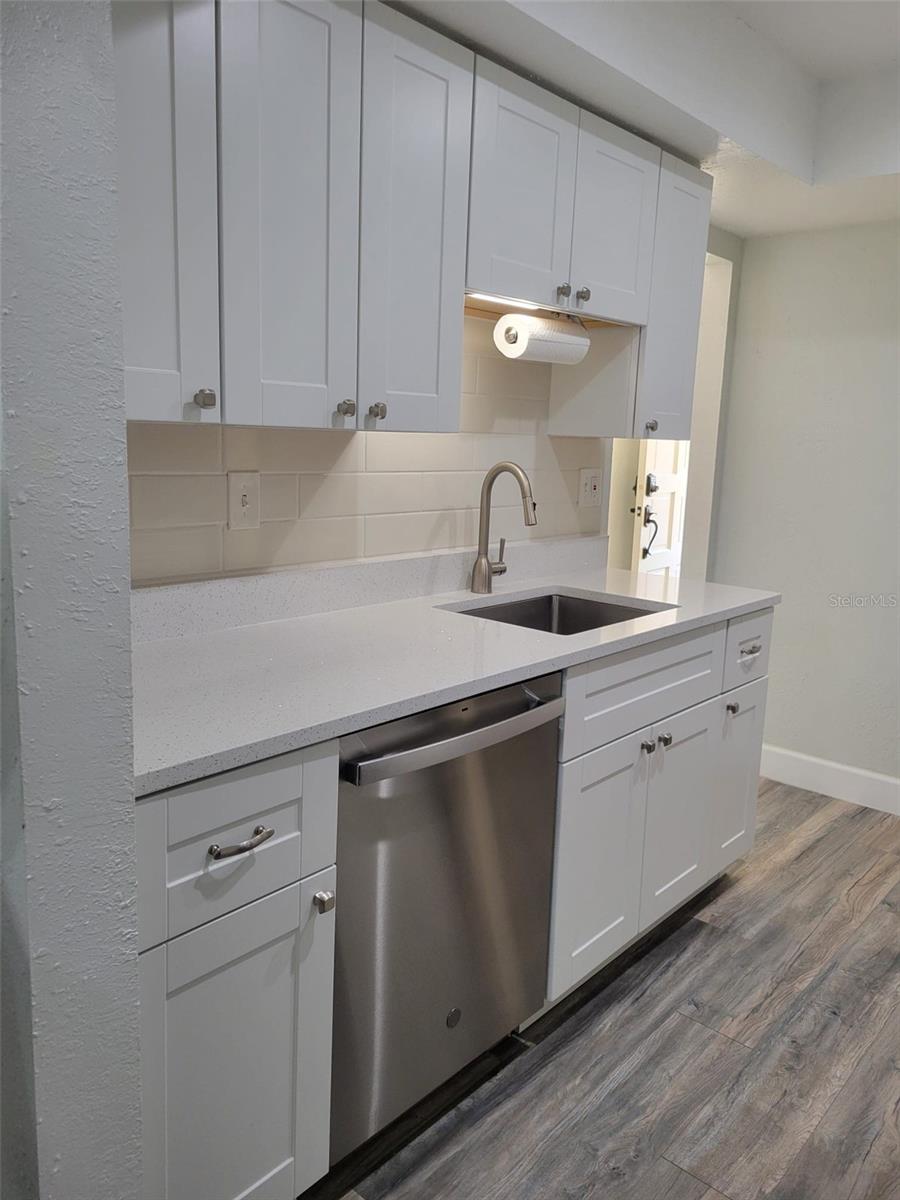 2600 Demaret Dr #327b Property Photo 12