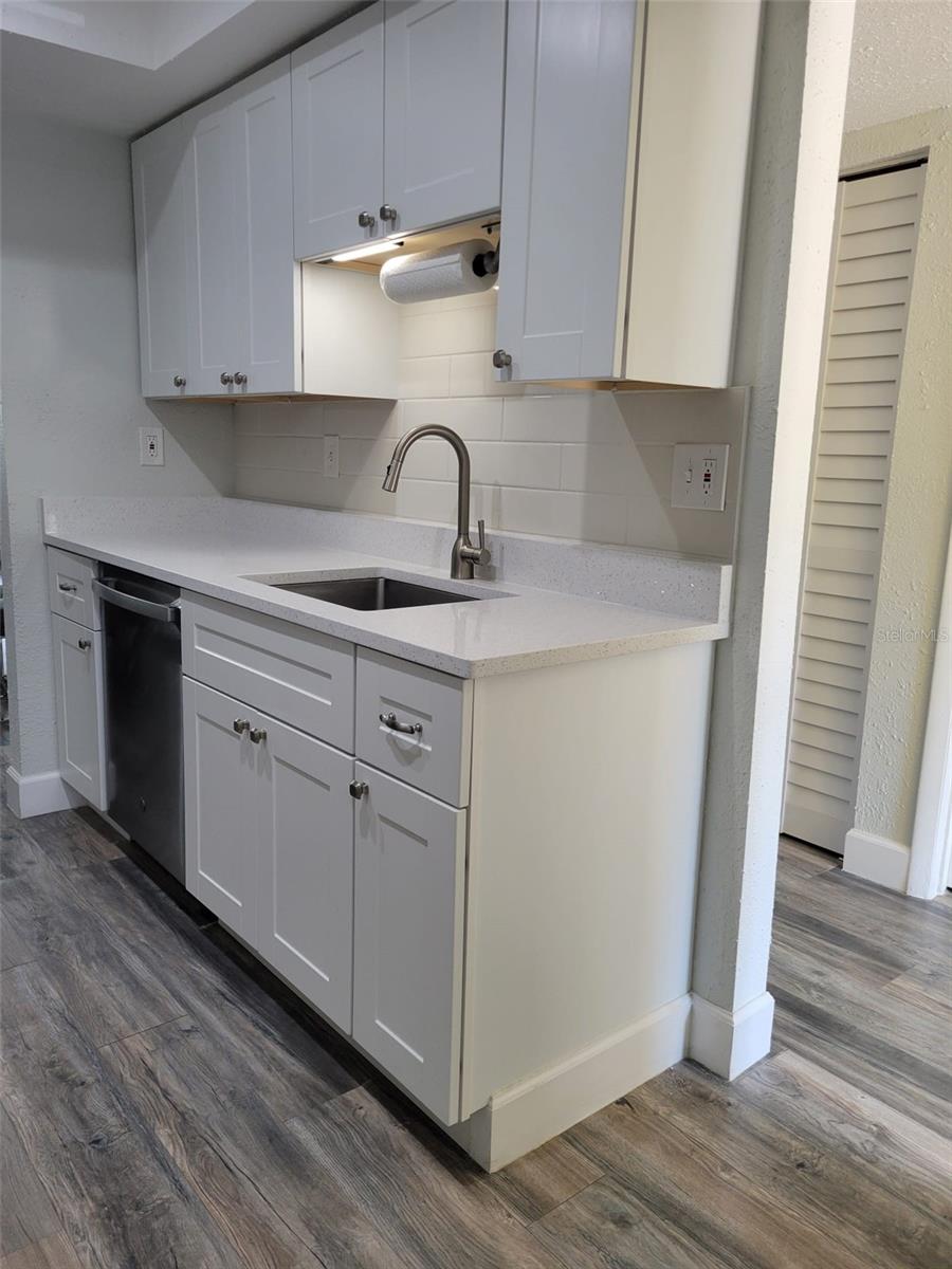 2600 Demaret Dr #327b Property Photo 15