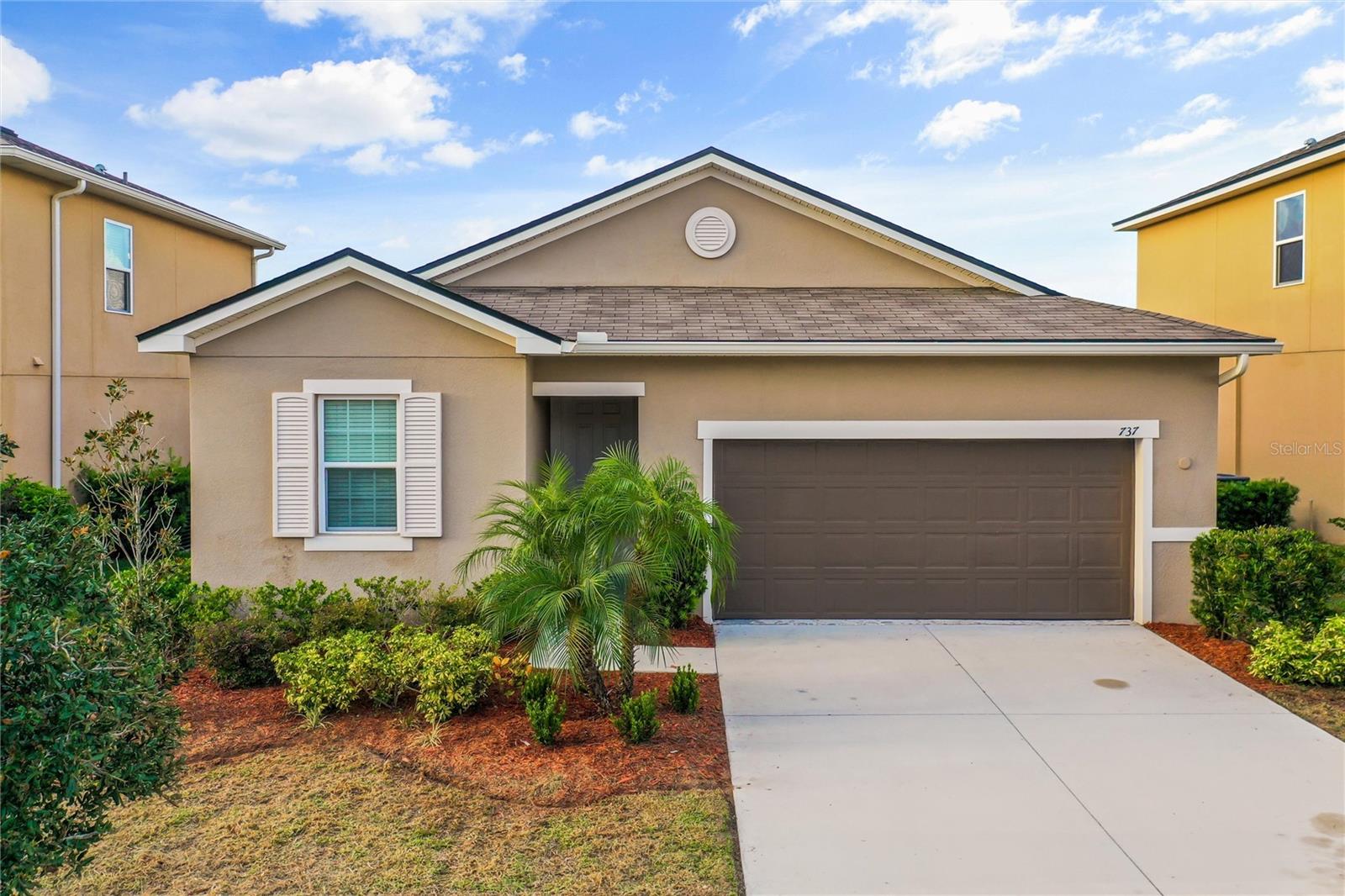 737 Meadow Pointe Dr Property Photo
