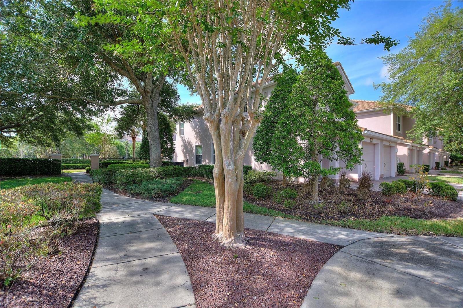 8374 Quimby Cir #8374 Property Photo 6