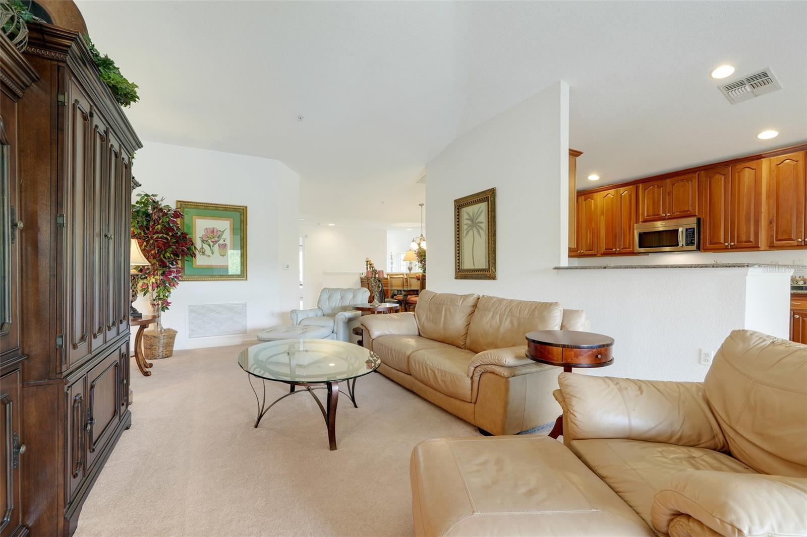 8374 Quimby Cir #8374 Property Photo 13