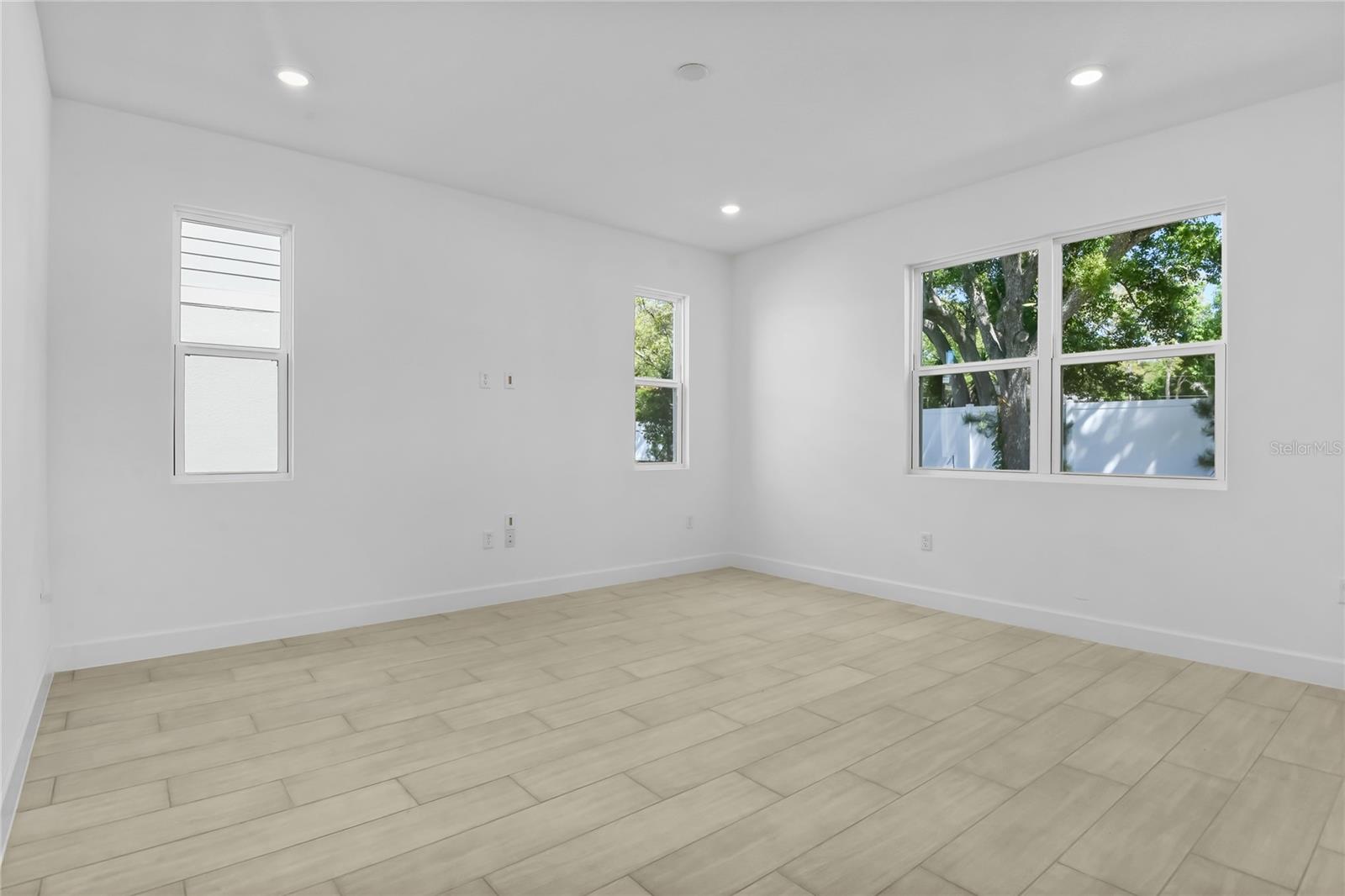 3773 Deer Ridge Dr Property Photo 9