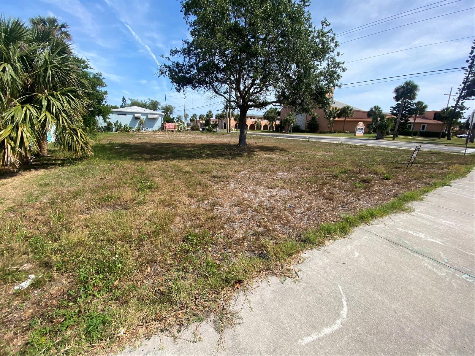 135 University Blvd Property Photo