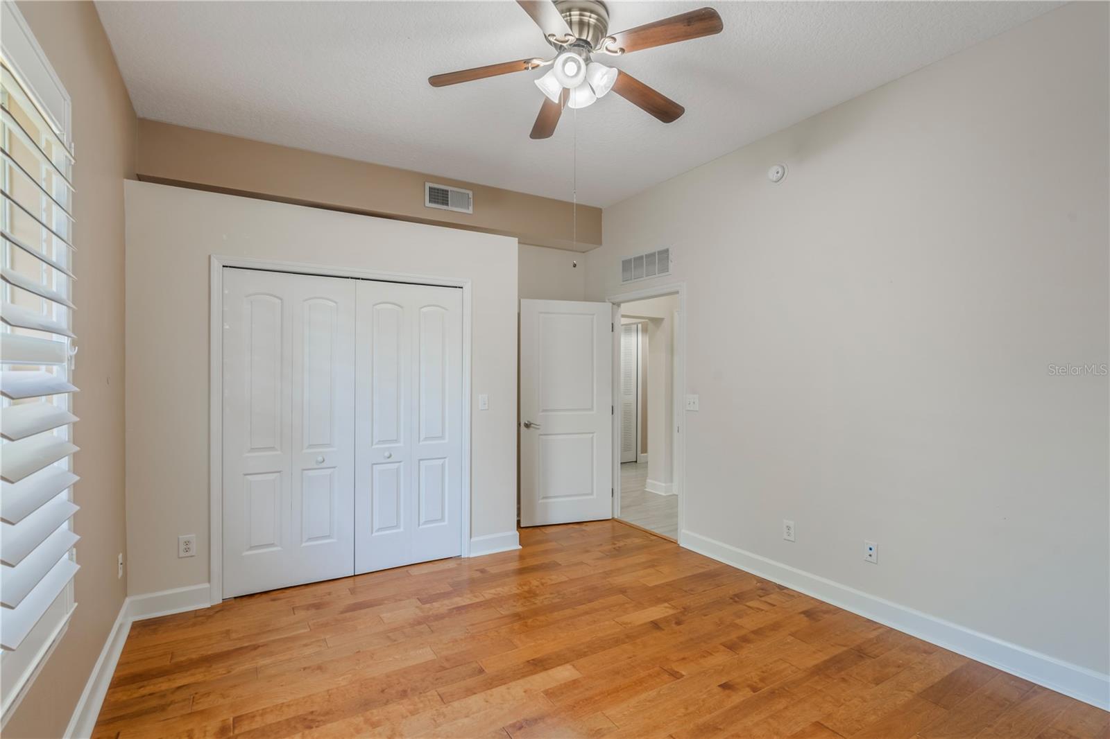 1231 Wright Cir #108 Property Photo 16