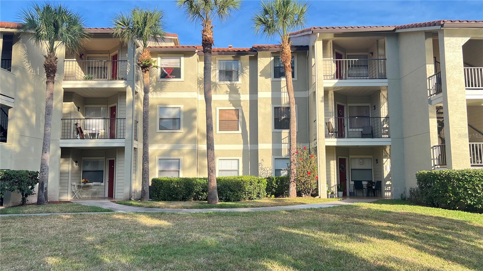 3038 Parkway Blvd #204 Property Photo