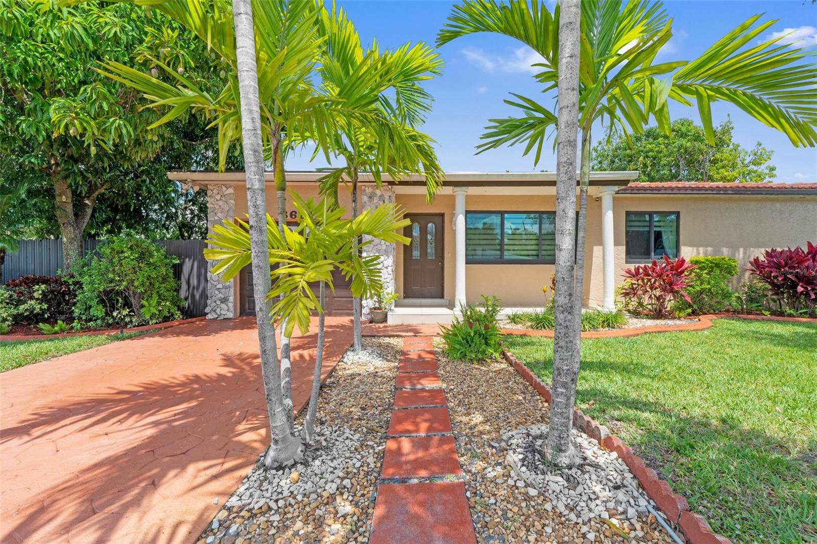 Miramar Real Estate Listings Main Image