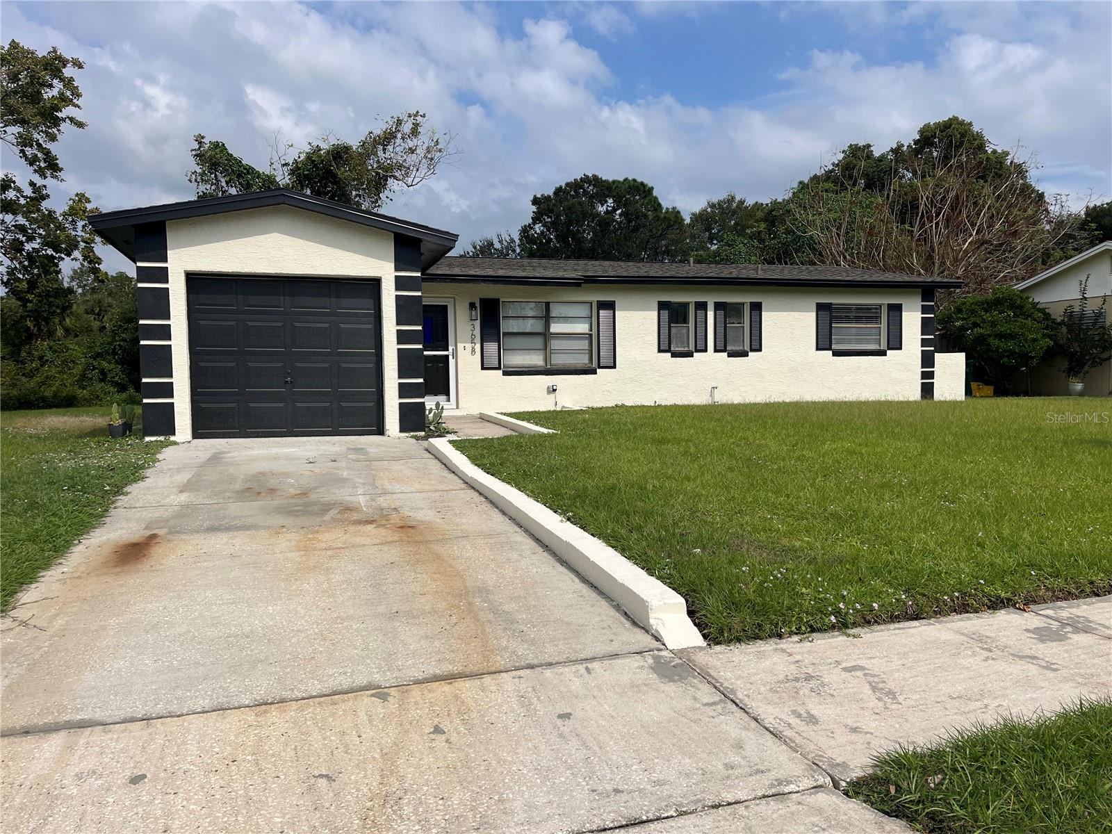 3658 Briarcliff Way Property Photo 1