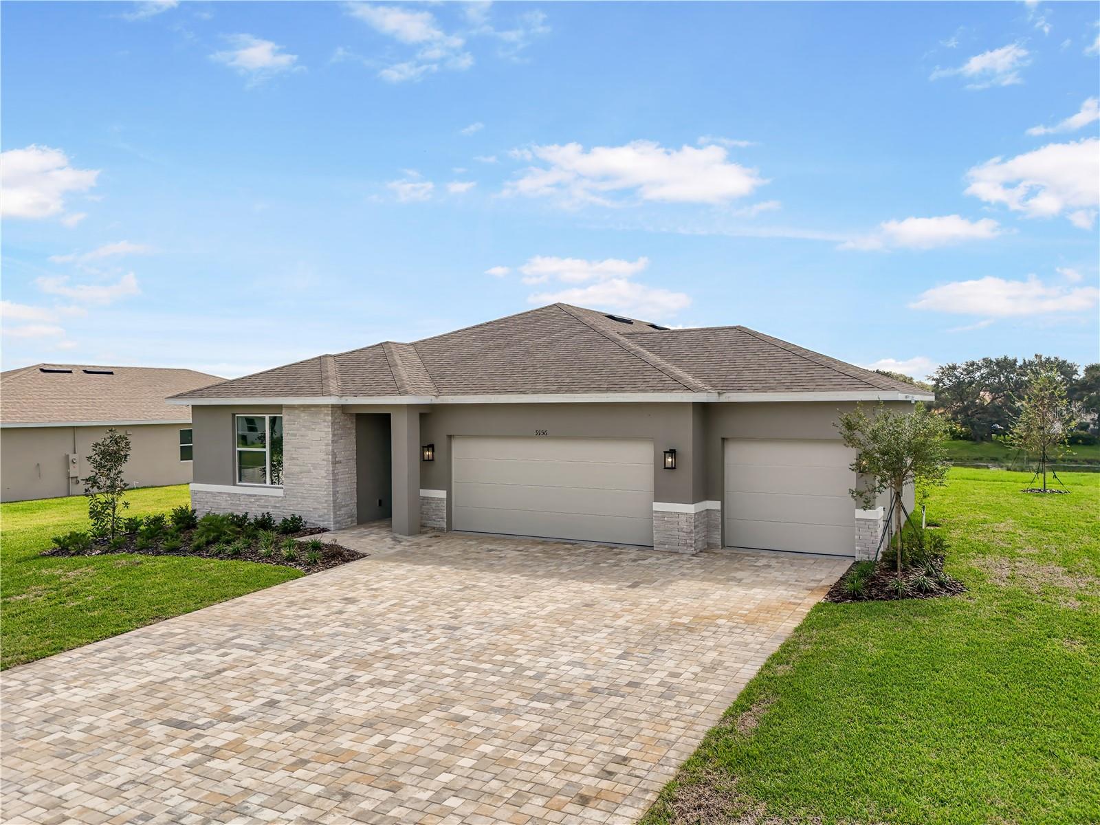 9156 Players Dr Property Photo 2