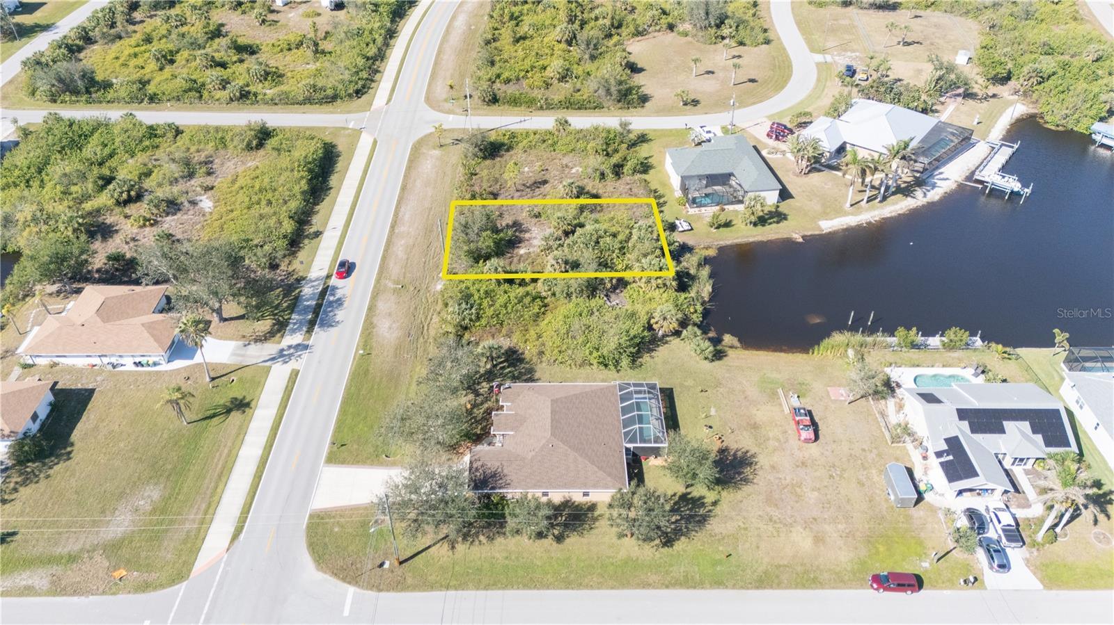 14386 Ingraham Blvd Property Photo 3