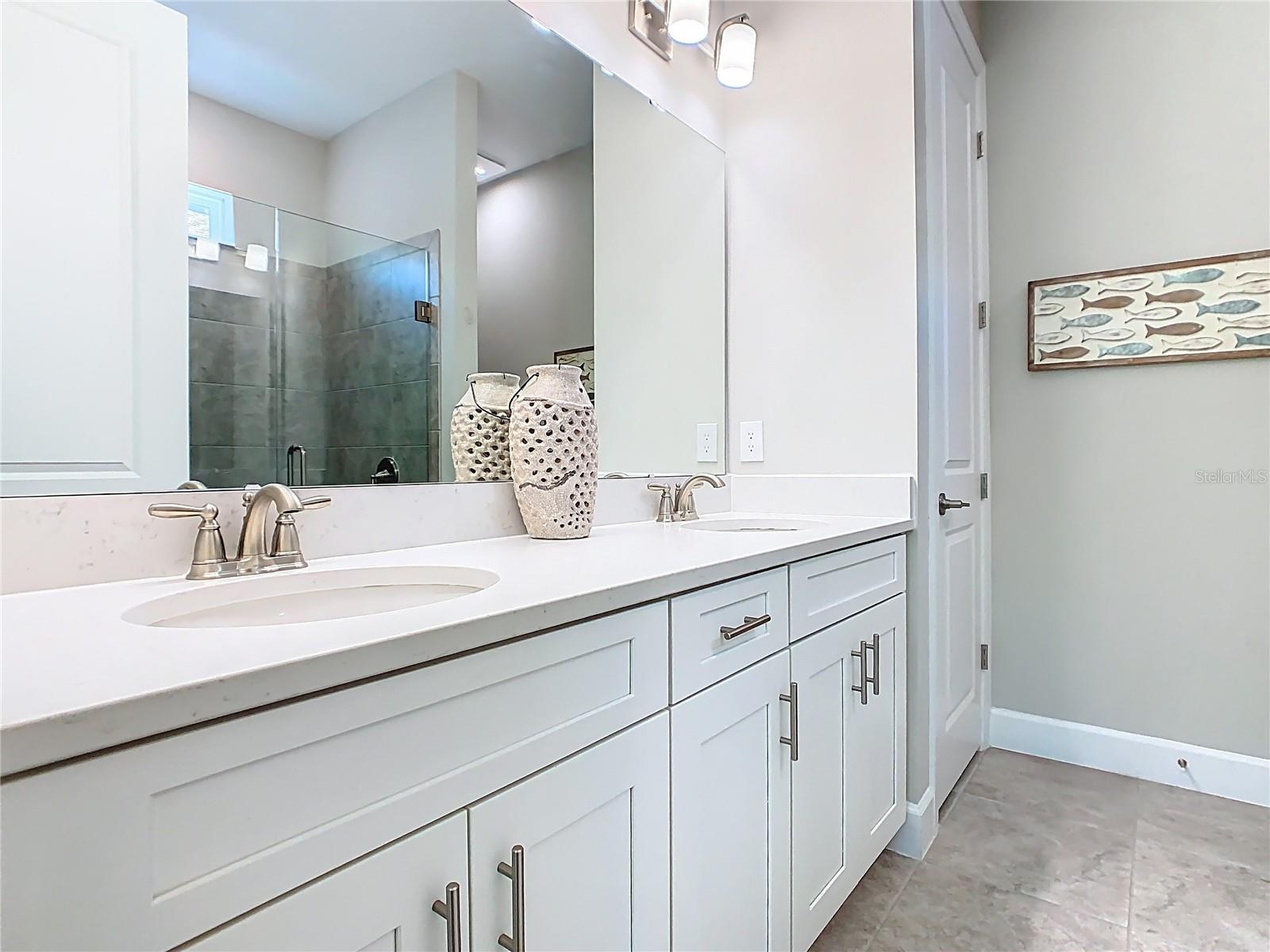 1029 Umbria Dr Property Photo 24