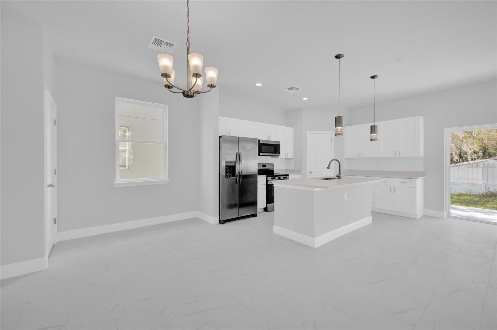 1251 Ash Tree Cv Property Photo 8