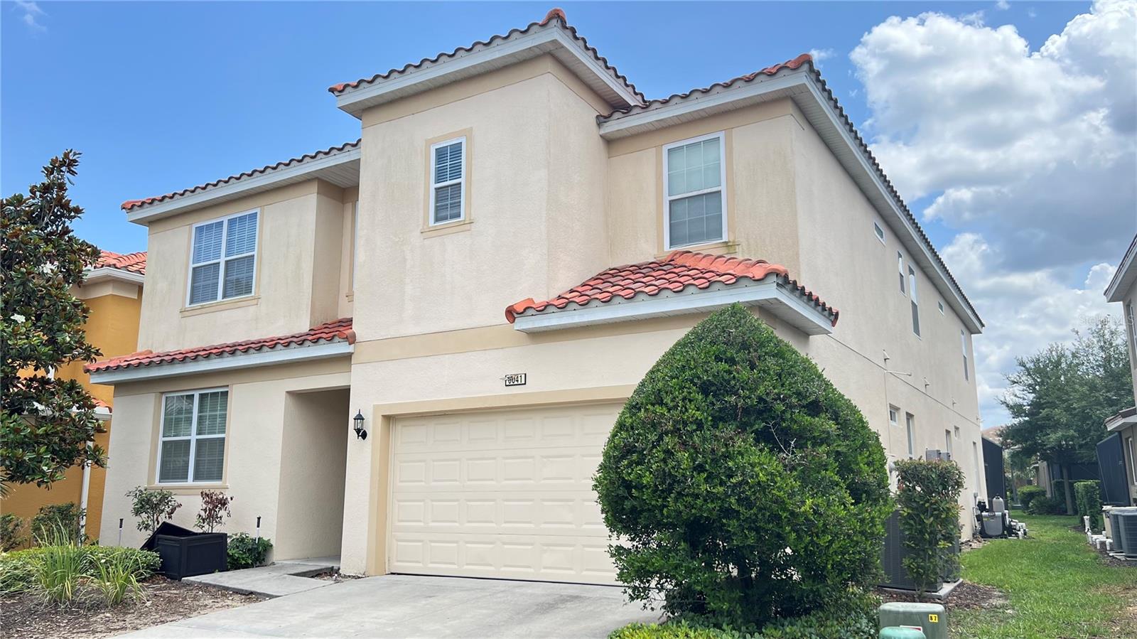 6041 Broad Oak Dr Property Photo 4