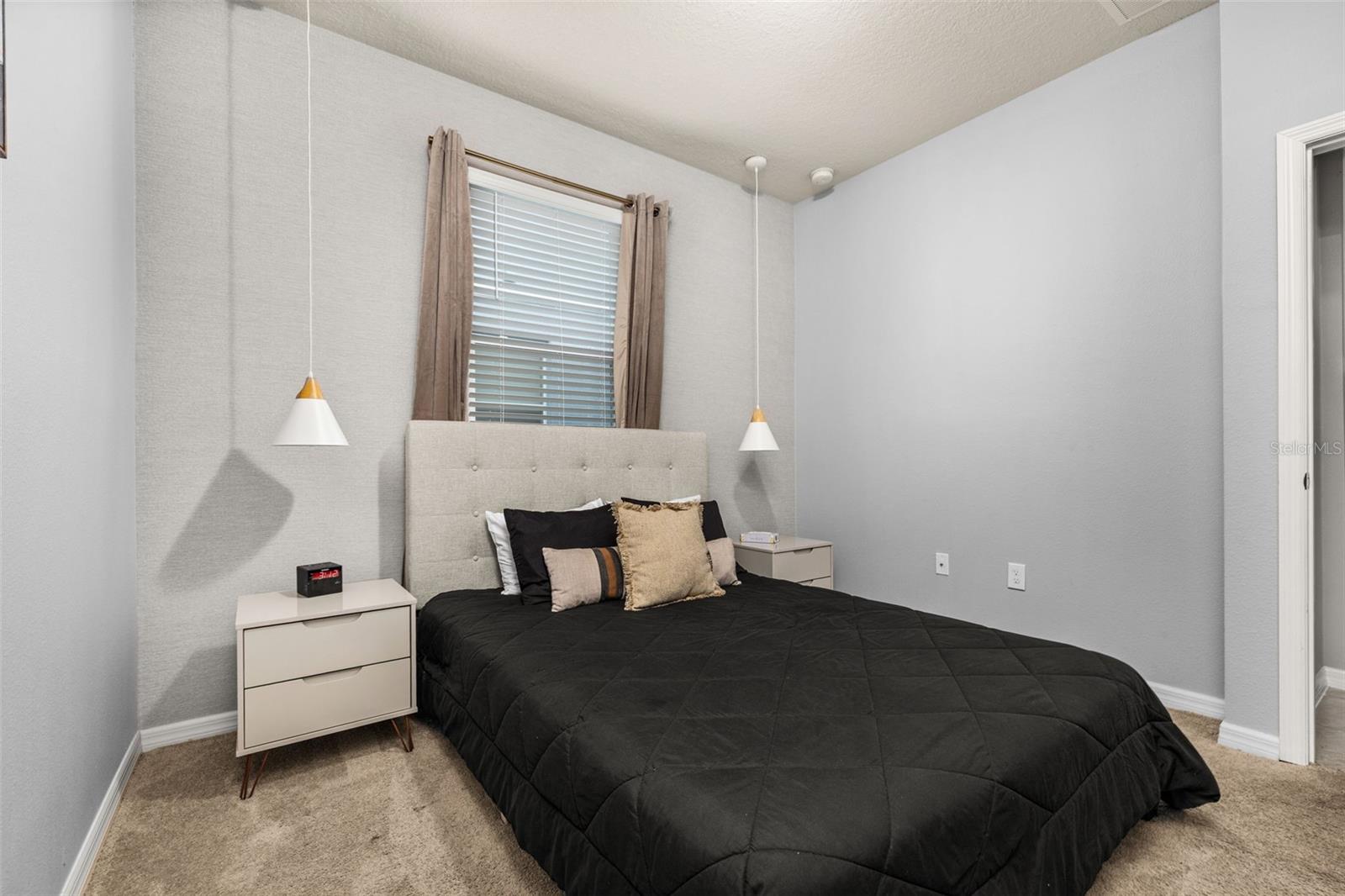 7184 Oakmoss Loop Property Photo 19