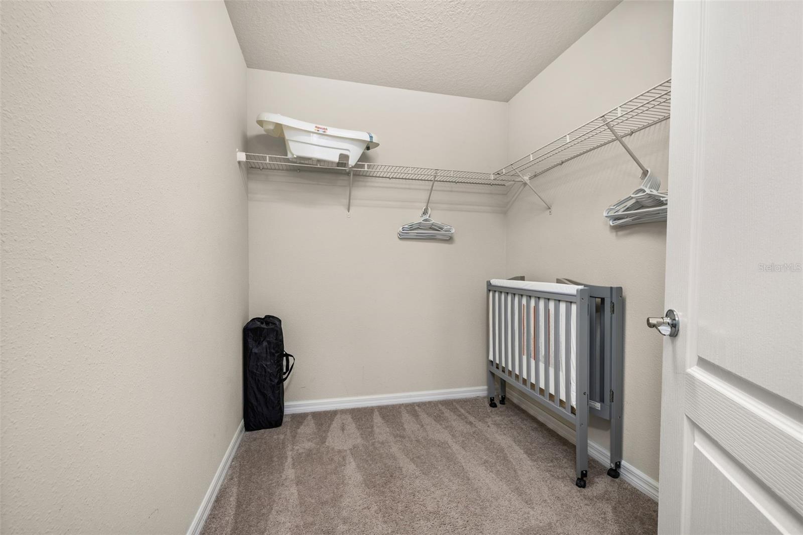 7184 Oakmoss Loop Property Photo 34