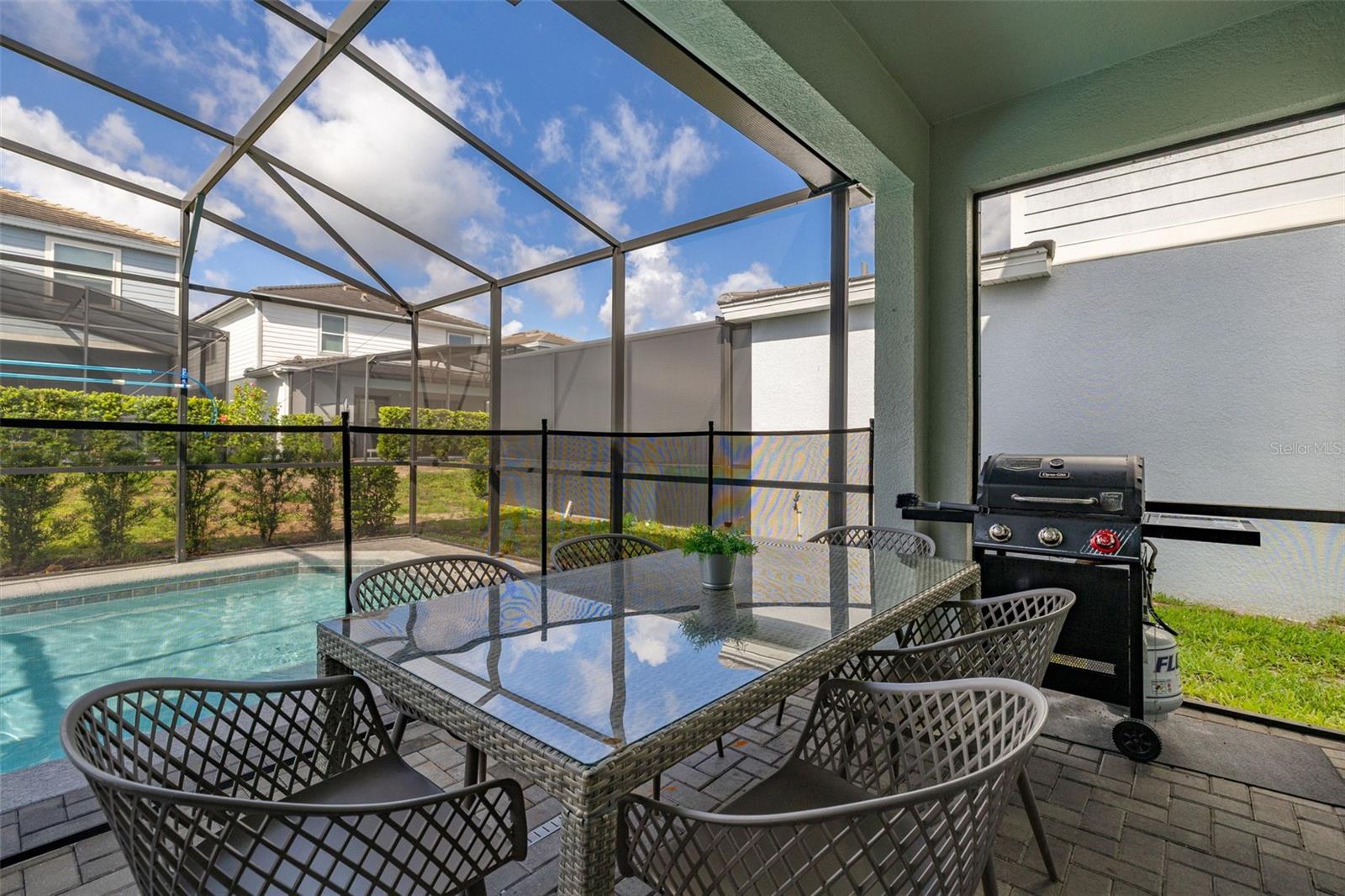 7184 Oakmoss Loop Property Photo 46