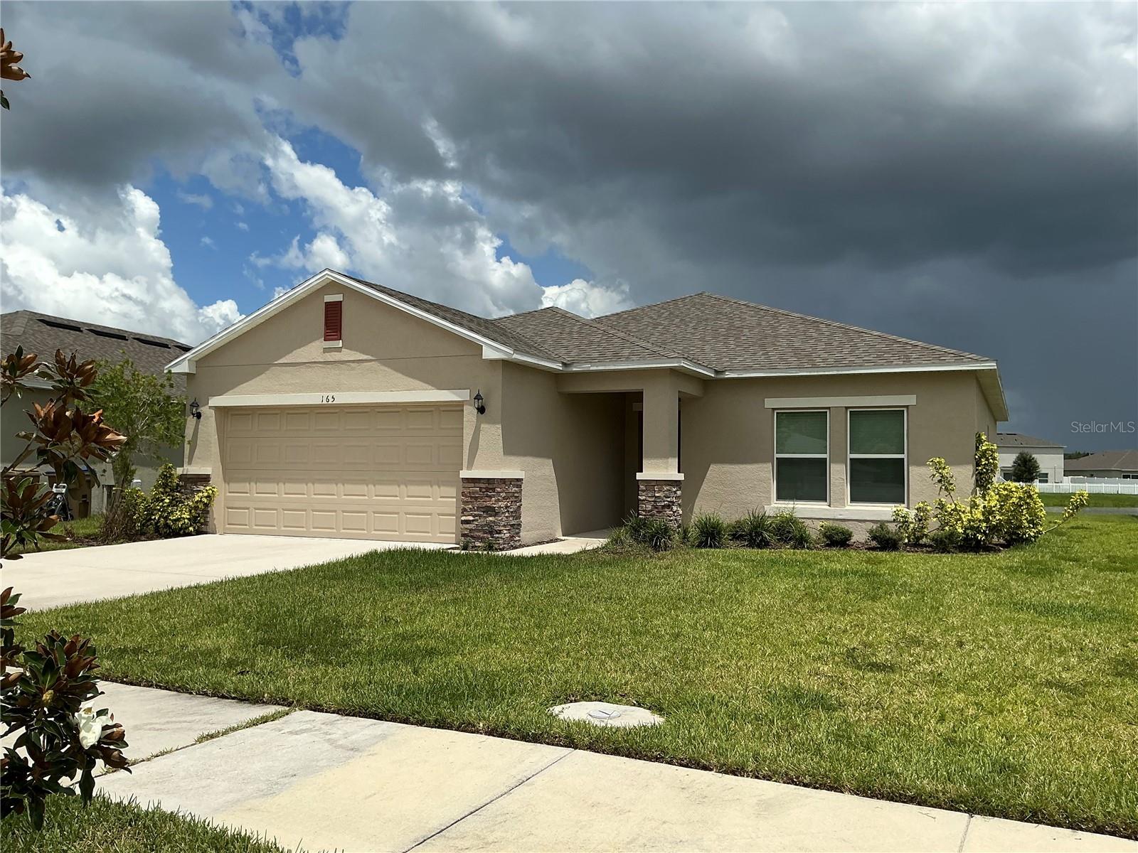 165 Citrine Loop Property Photo 2