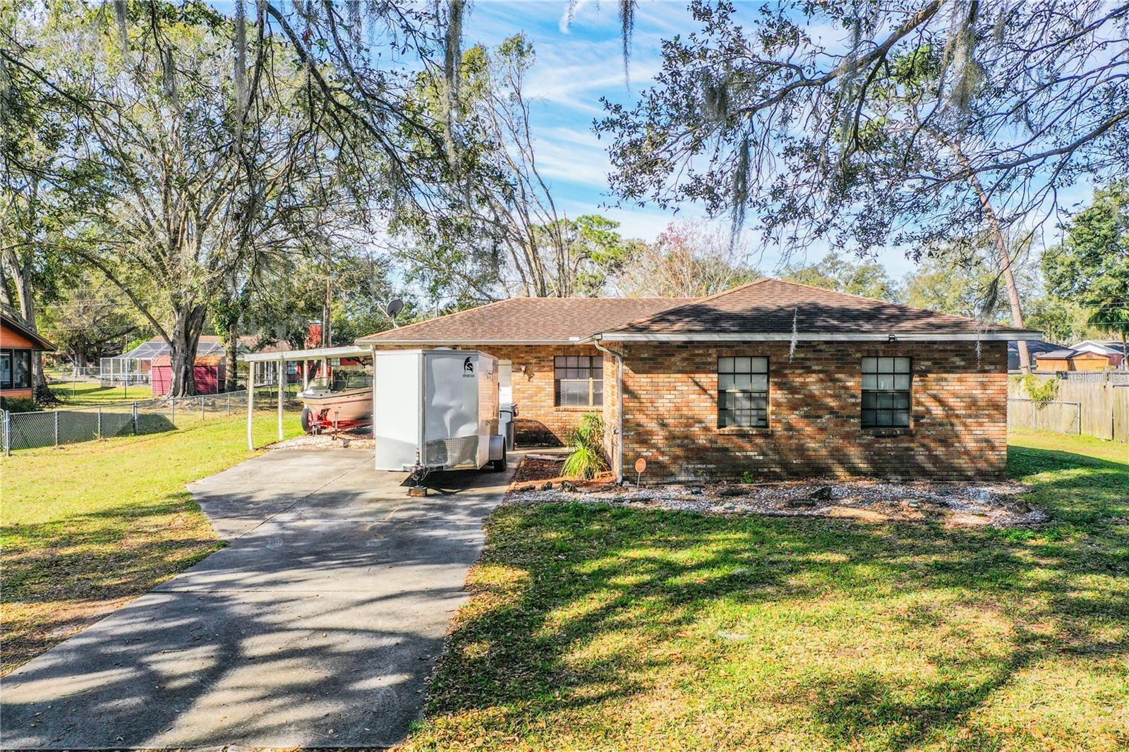 8510 N Campbell Rd Property Photo