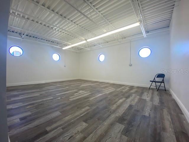 406 E Vine St #suite B Property Photo 5