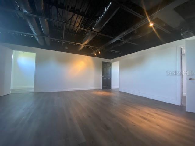 406 E Vine St #suite B Property Photo 8