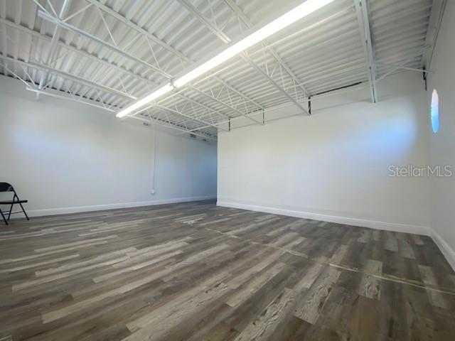 406 E Vine St #suite B Property Photo 15