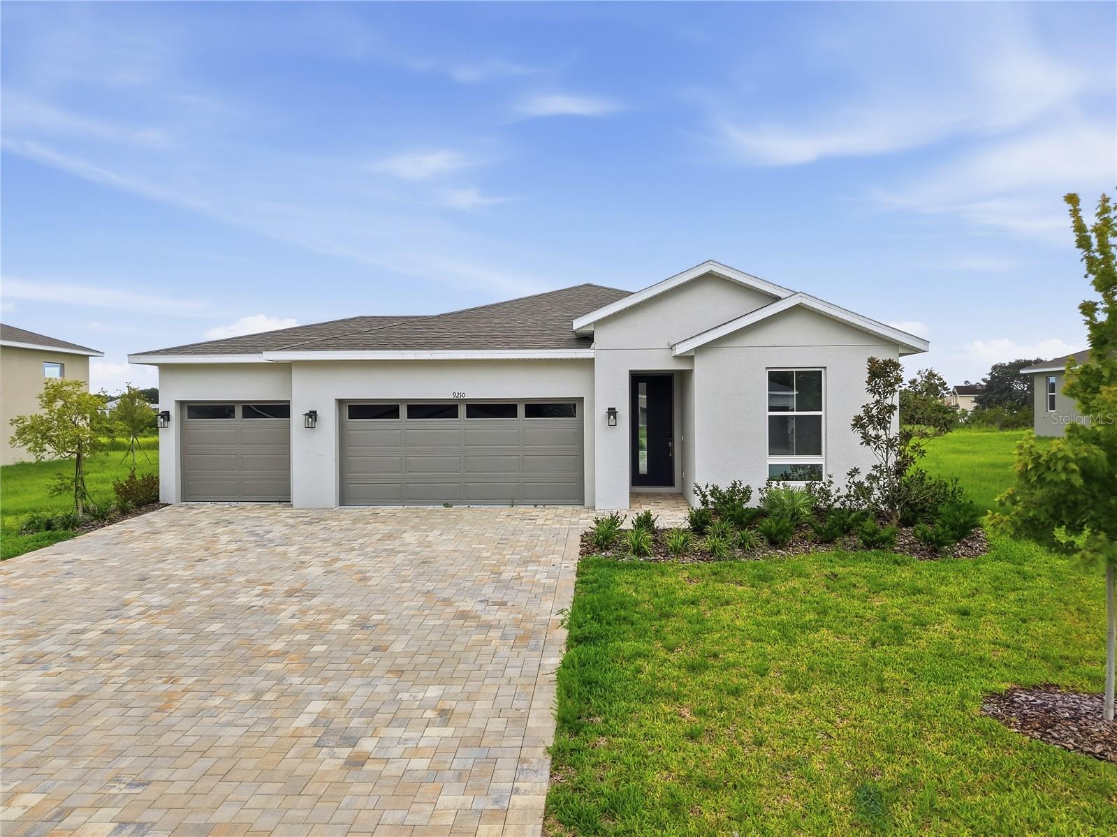 9210 Players Dr Property Photo 1