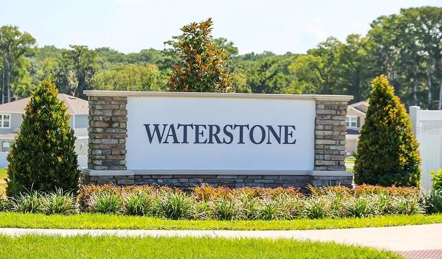 159 Waterstone Loop Property Photo 3