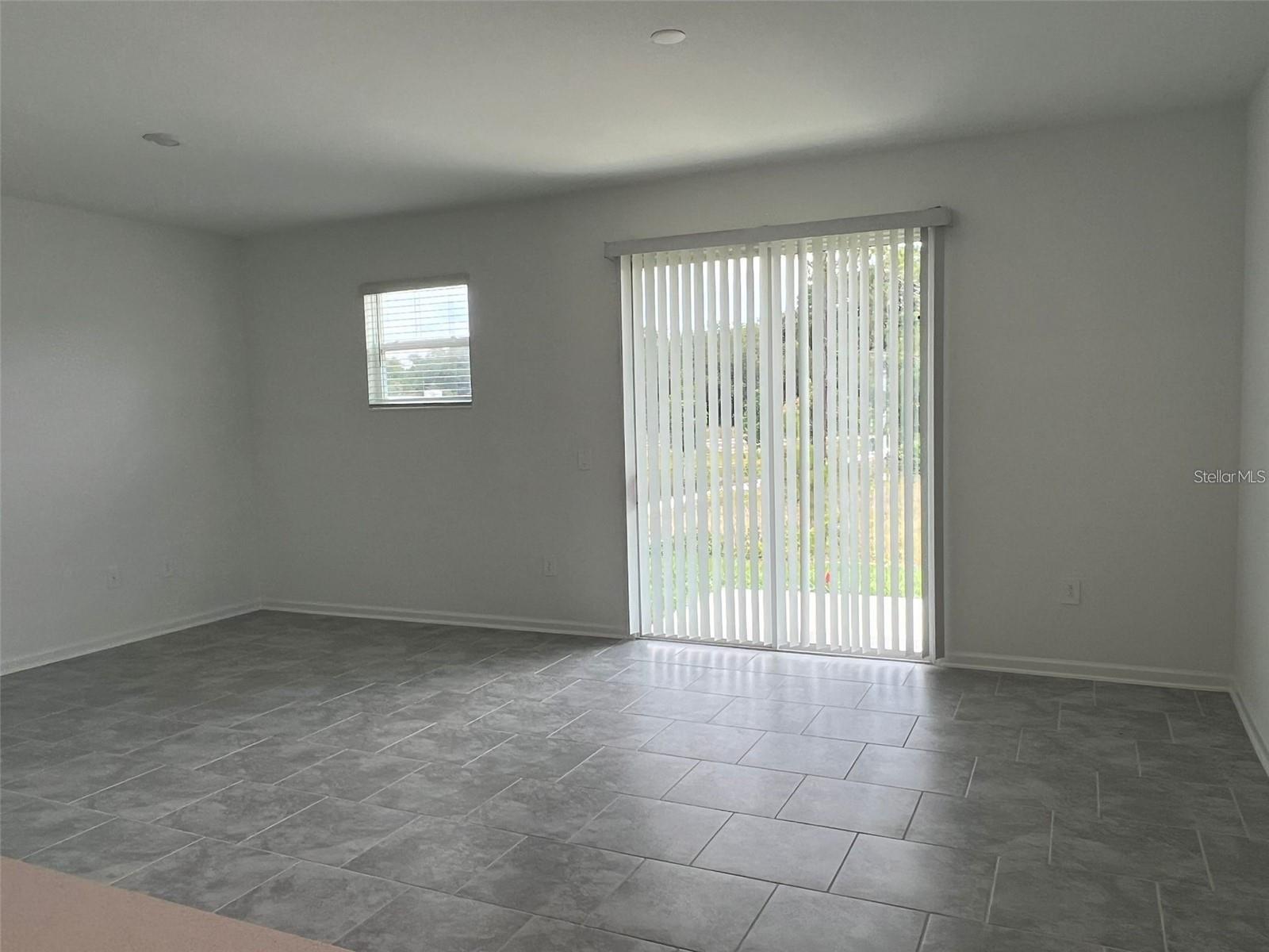 7597 Stone Creek Trl Property Photo 12