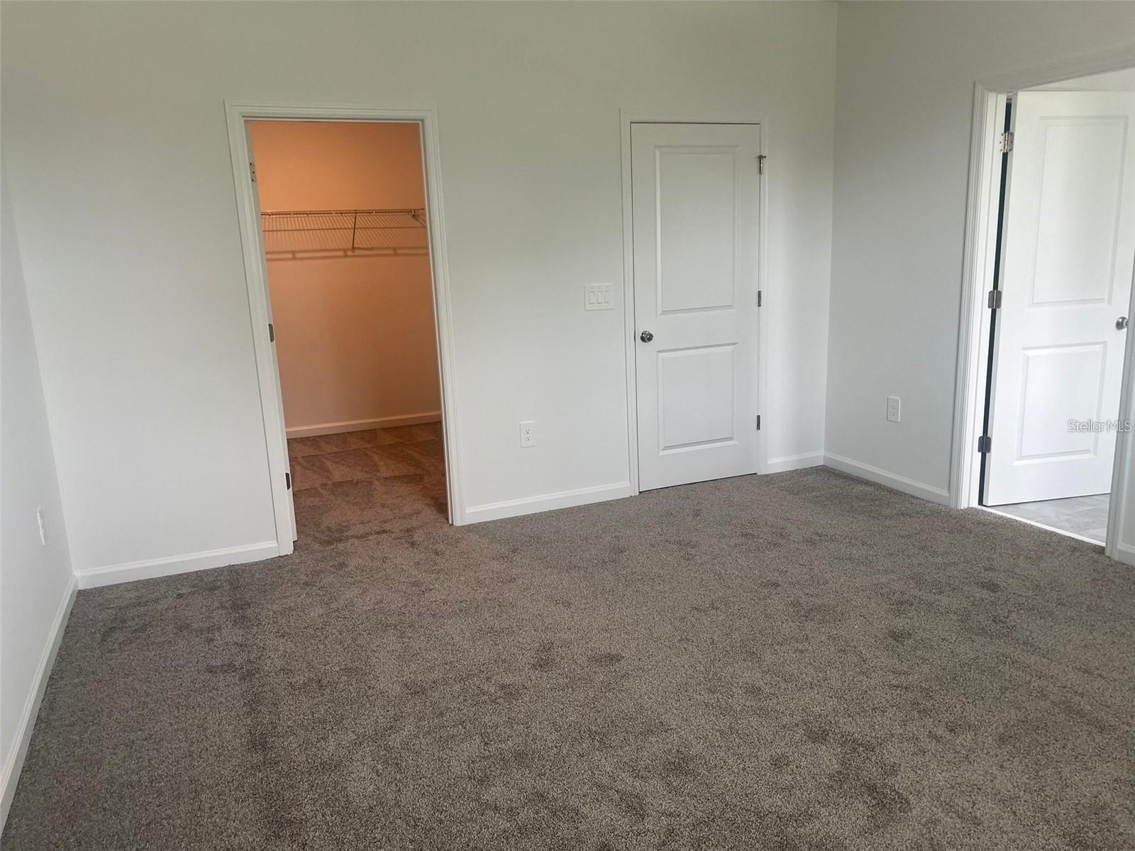 7597 Stone Creek Trl Property Photo 28