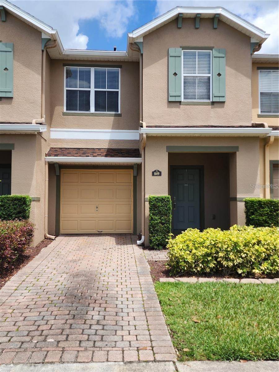 849 PARK GROVE CT Property Photo 1