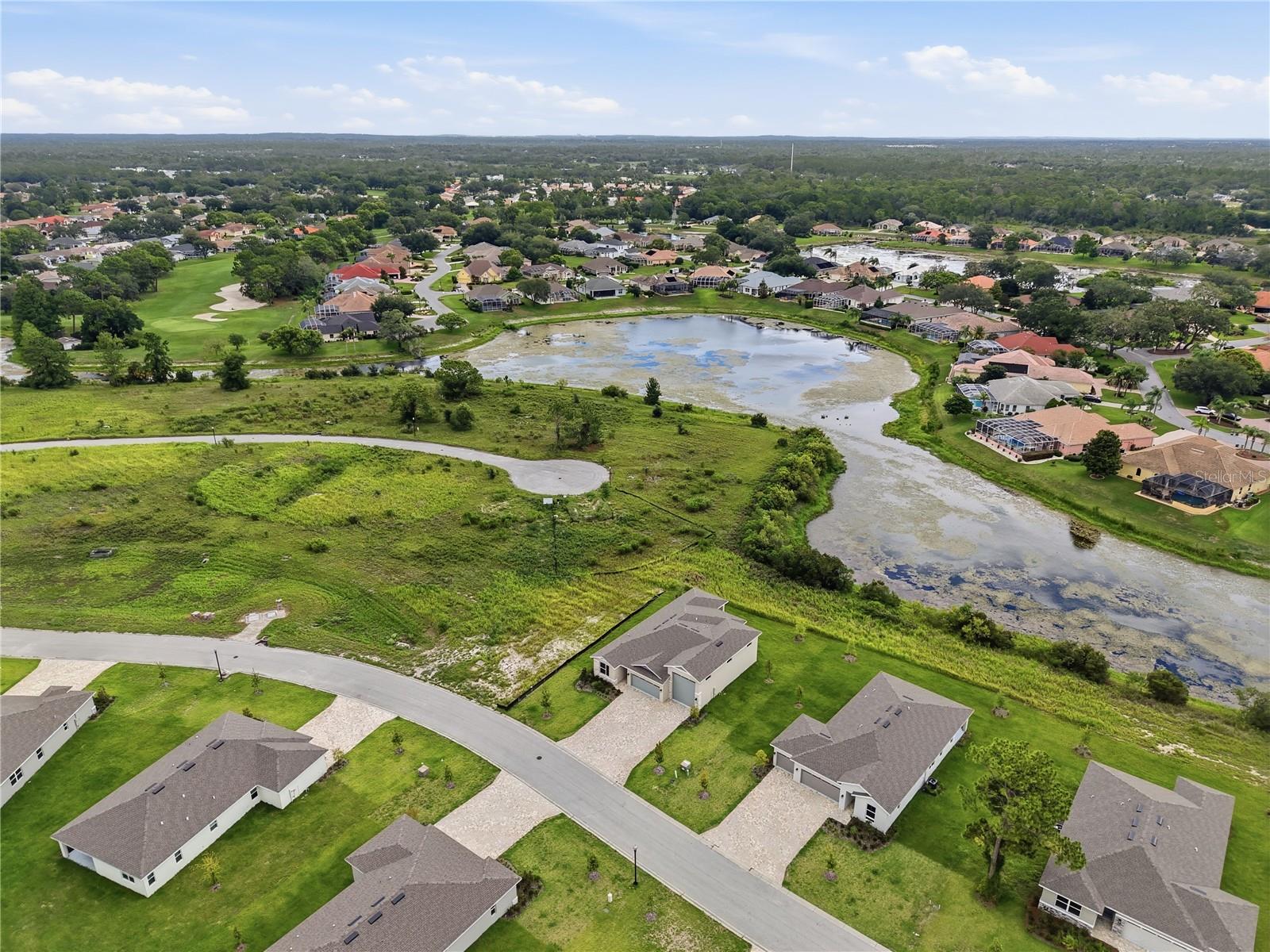 9226 Players Dr Property Photo 4