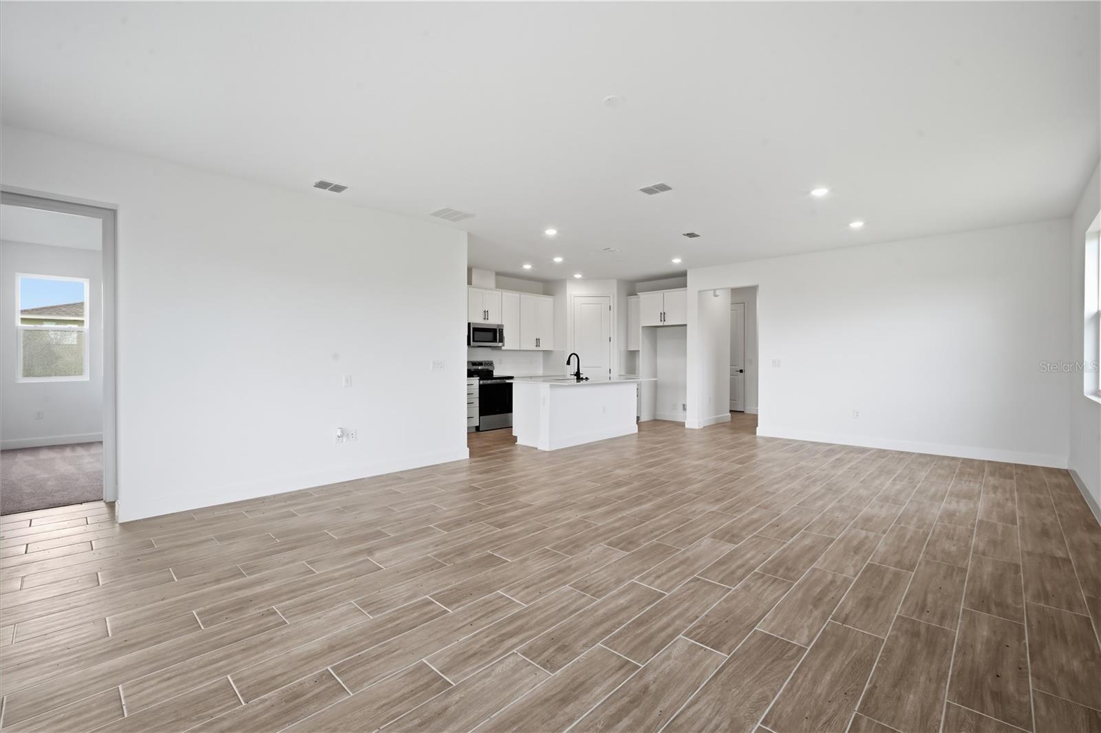9226 Players Dr Property Photo 16