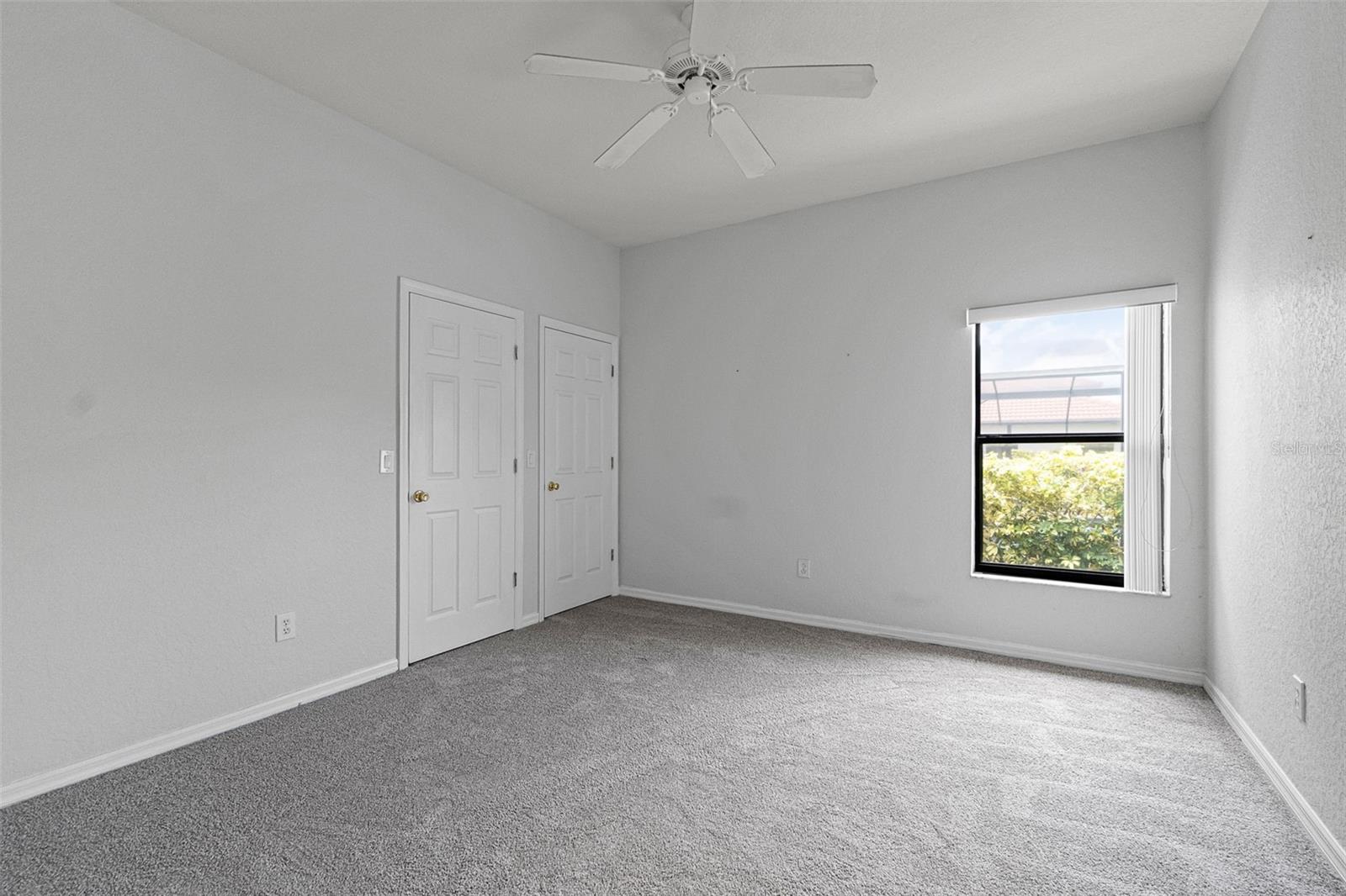 16614 Lazy Breeze Loop Property Photo 22
