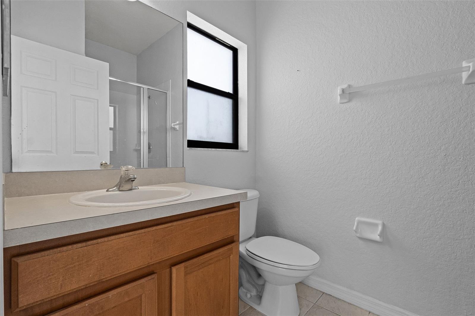 16614 Lazy Breeze Loop Property Photo 29
