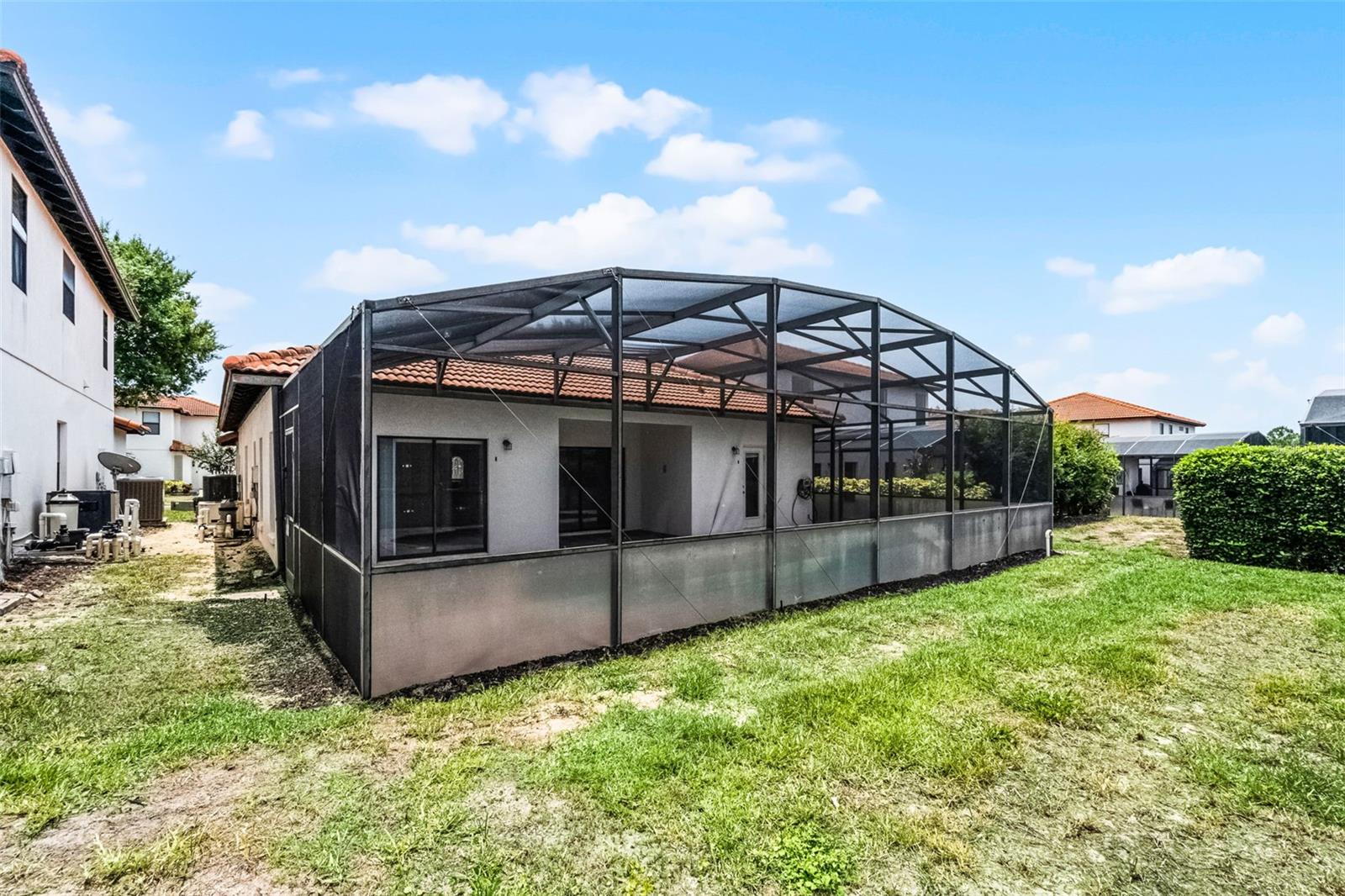 16614 Lazy Breeze Loop Property Photo 32