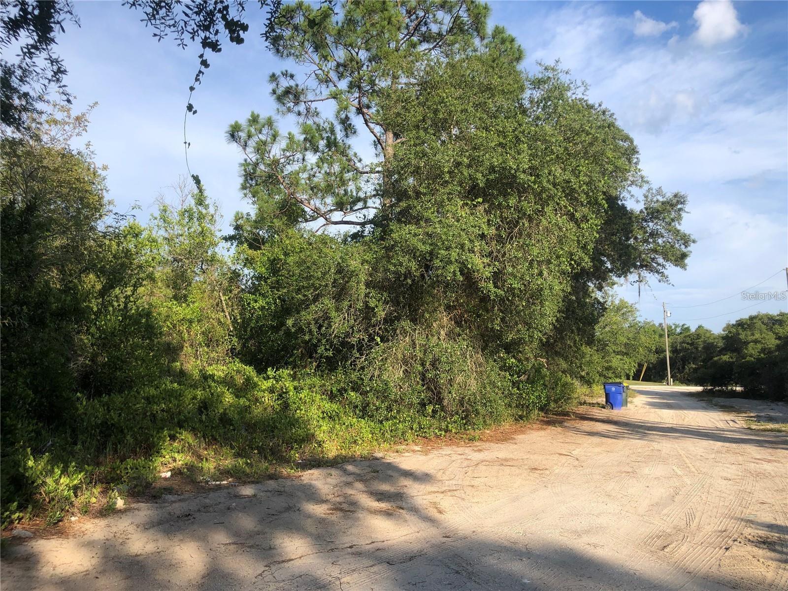 2610 N Rehrer Rd Property Photo 1