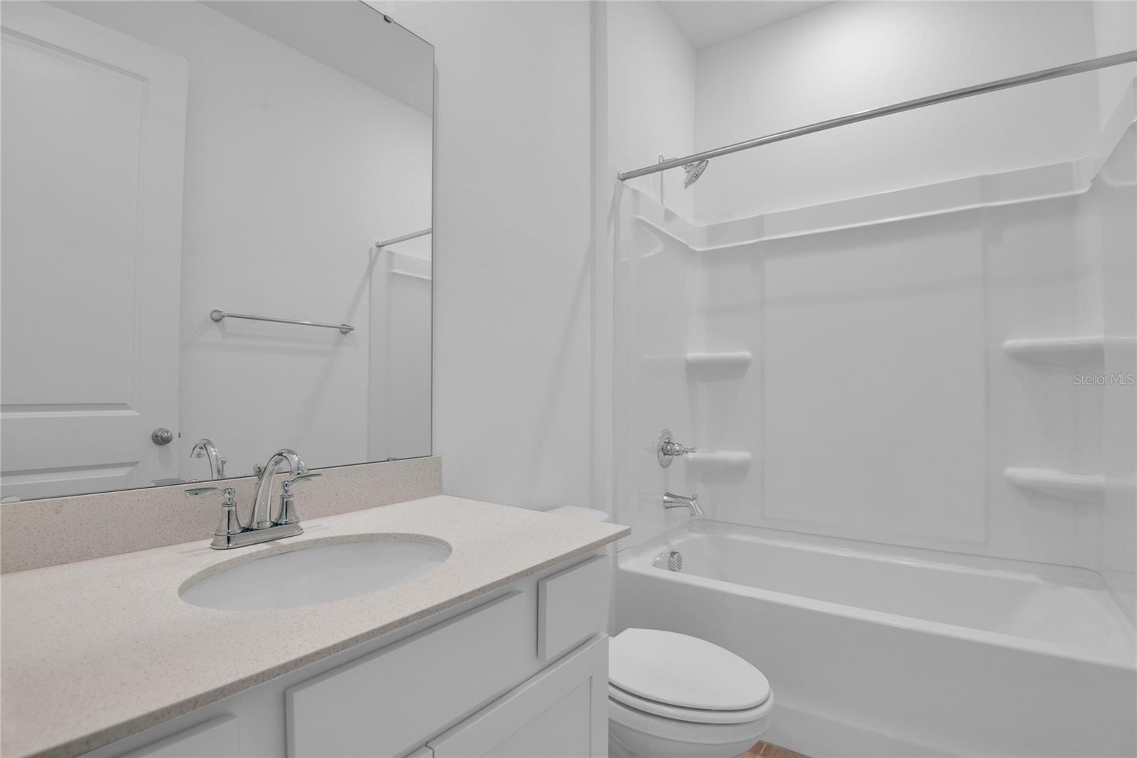 762 Lake Dell Ave Property Photo 11