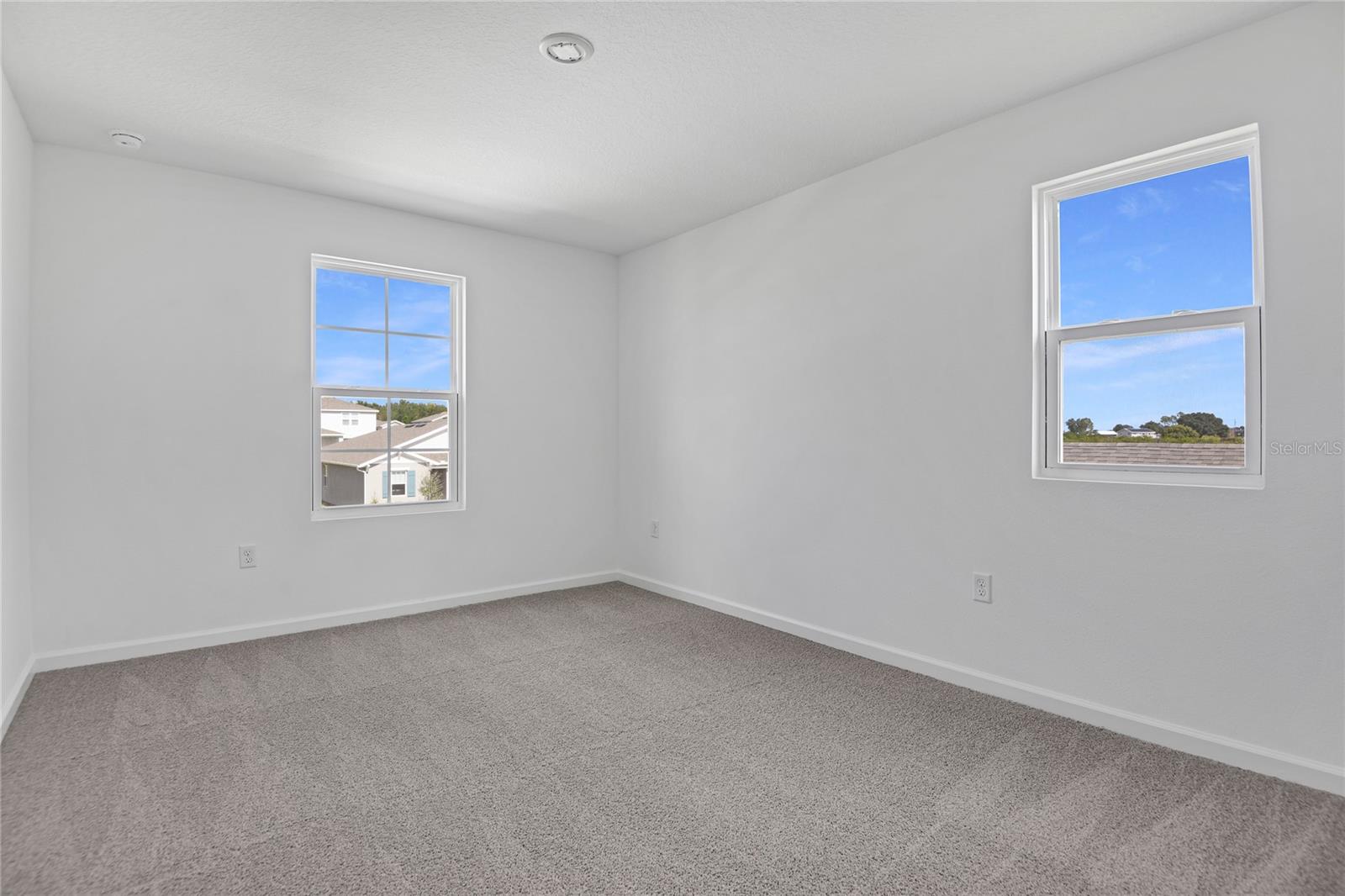1022 Wisteria Way Property Photo 16