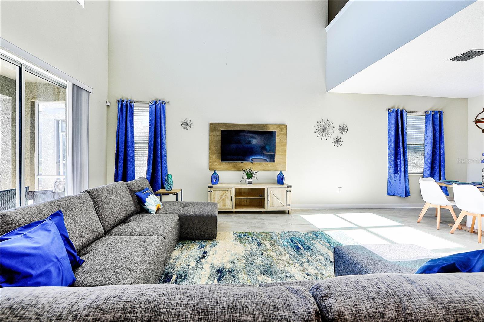 8974 Cabot Cliffs Dr Property Photo 10