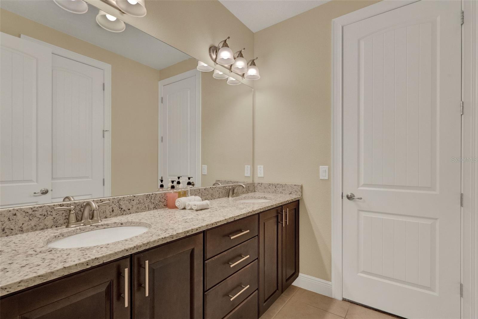 7613 Brookhurst Ln Property Photo 26