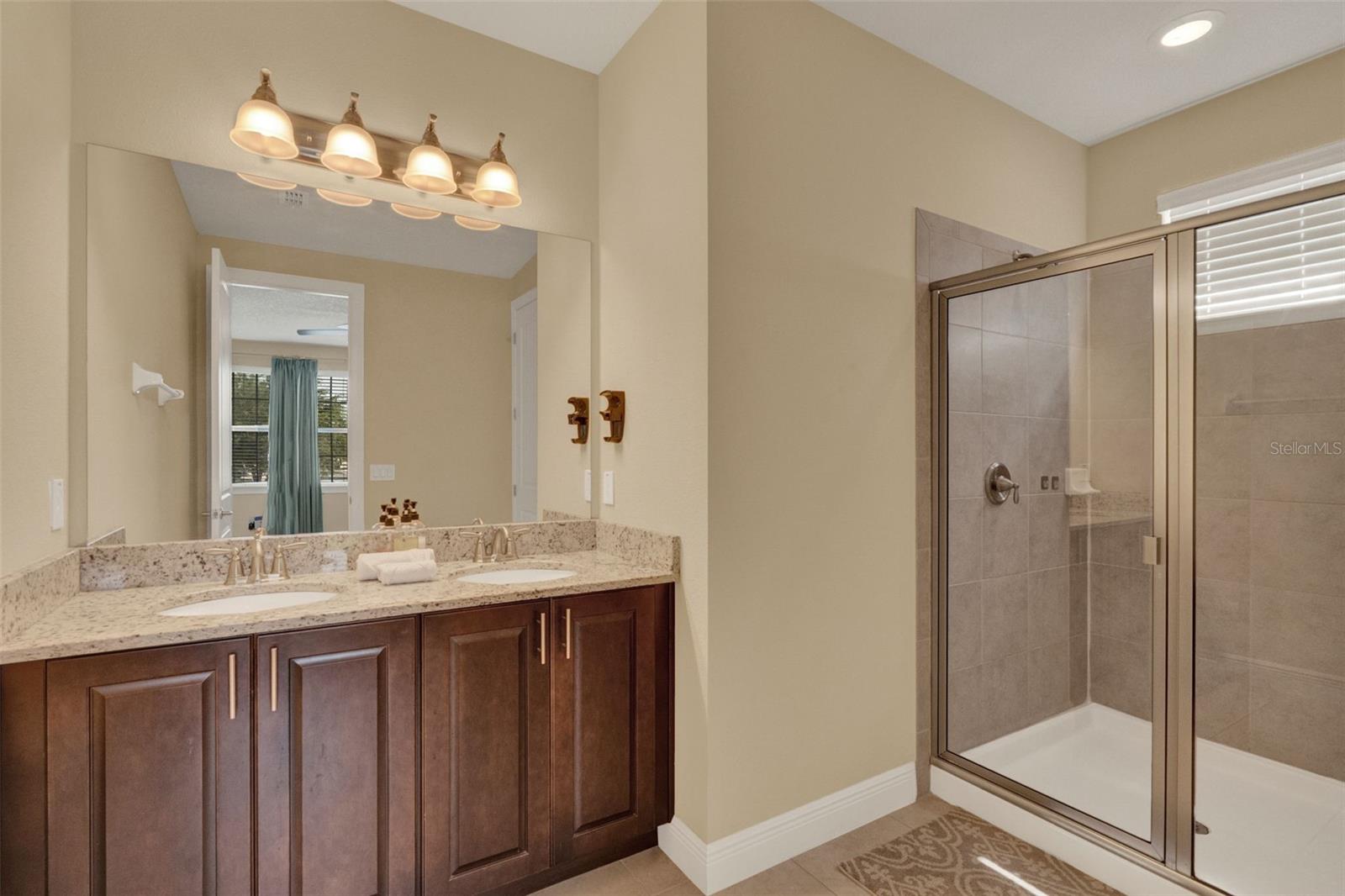 7613 Brookhurst Ln Property Photo 29